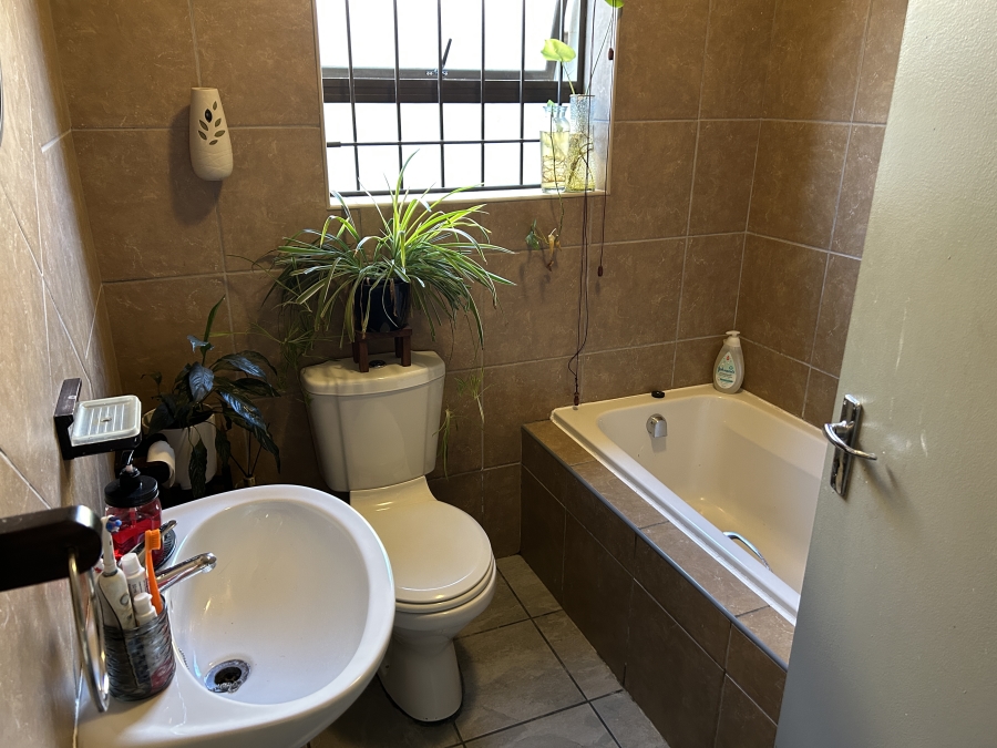 3 Bedroom Property for Sale in Brackenfell South Western Cape